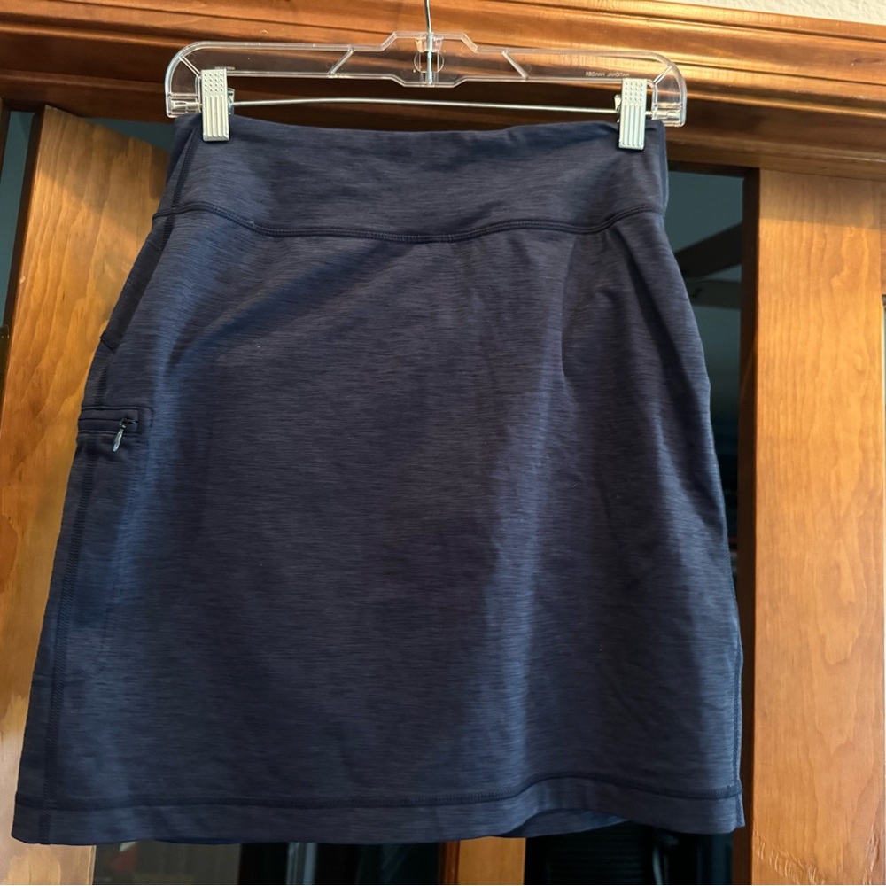 Duluth Trading Co Navy Athletic Skort